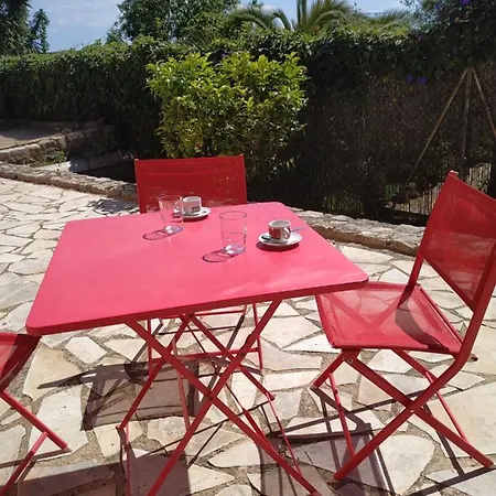 Rez-de-villa * Mougins